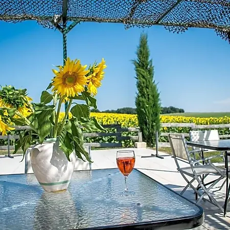 D'hotes Lempery Bed and breakfast
